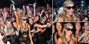 Kegembiraan Paris Hilton Saat Berpesta di Coachella Festival