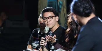 Kenang Masa Sulit, Rey Bong Pernah Tidur di Pom Bensin - Beli Lauk Dua Ribuan