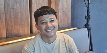 Kenangan Kocak Muhadkly Acho: Punya Sepatu 'Adidas' Garis Empat