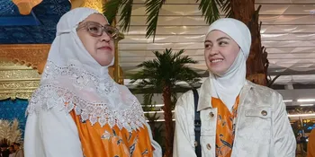 Kimberly Ryder Umrah di Bulan Ramadan, Wujudkan Impian Lama