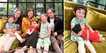 Kunjungi Jessica Iskandar ke Rumahnya, Sarwendah dan Anak-Anaknya Gantian Gendong Baby Don Verhaag