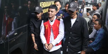 Lebih Religius, Vadel Badjideh Kini Rutin Ngaji dan Salat 5 Waktu di Dalam Penjara