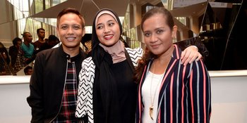 Lestarikan Budaya, Warna Tampil di Kondangan Peranakan Tionghoa