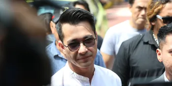 Makan Bareng Saat Ulang Tahun, Eza Gionino Merasa Asing Lihat Wajah Istri