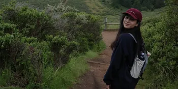Maudy Ayunda Bagikan Keseruan Hiking Bareng Suami, Jelajahi Alam yang Menakjubkan