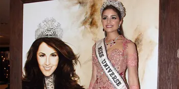 Miss Universe 2012 Olivia Culpo di Hotel Sahid Jakarta