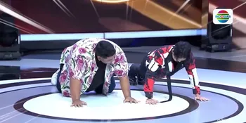 Momen Soimah dan Wika Salim Diangkat Oleh Seorang Peserta di Panggung Audisi D'Academy 8