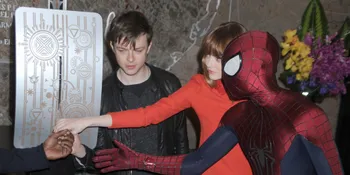 Para Pemeran SPIDER-MAN 2 Kunjungi Empire State Building