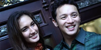 Pasangan Nadine Chandrawinata - Moreno Soeprapto di Ultah Mooryati