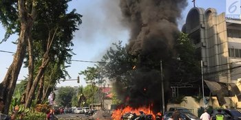 Peduli Bom Surabaya, Selebriti Ini Posting di Instagram