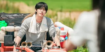 Pesona Ahn Hyo Seop Jadi Petani Perfeksionis di 'SOLD OUT ON YOU'