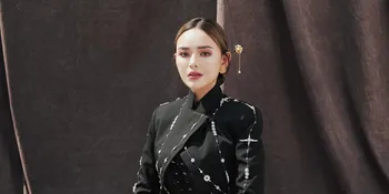 Potret Cantik Amanda Manopo di Pernikahan Ranty Maria, Pesona Bumil dengan Gaun Hitam 