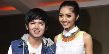 Romantis! Punya Anak Bikin Nicky Tirta & Istri Makin Mesra