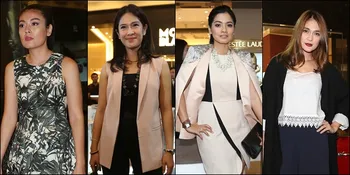 Saat Sederet Seleb Cantik Adu Kemewahan Dengan Busana Megah
