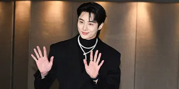 Selebritis Korea di Event Bvlgari Eclettica, Byeon Woo Seok dan Kim Ji Won Bisik-Bisik