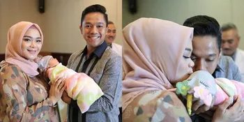 Senyum Bahagia Sheza Idris dan Suami Kenalkan Anak ke Awak Media