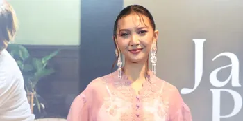 Sheila Dara Bintangi Film Pendek 'JALAN PULANG', Sebuah Perjalanan Temukan Kembali Makna Kebaya 
