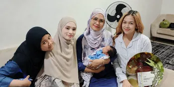 Starla Ditemani Inara Rusli Jenguk Baby Perfexio Anak Virgoun dan Lindi Fitryana