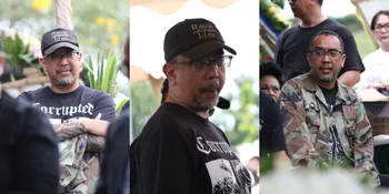 Syok Gitaris Seringai Meninggal Dunia, 9 Potret Arian13 Ungkap Alasan Banyak Stiker di Peti Jenazah Ricky Siahaan
