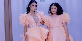 Tampil Kompak Bareng Sang Ibu, 11 Potret Amora Anak Krisdayanti yang Kini Sudah Gadis dan Makin Cantik 