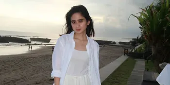 Tissa Biani Nikmati Senja di Bali Bareng Dul, Outfit Sopan Dipuji