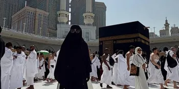 Umi Pipik Tunda Keberangkatan Jemaah Umrah Imbas Konflik Timur Tengah