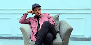 Virgoun Daftarkan Pernikahan dengan Lindi Fitriyana di KUA Kelapa Dua