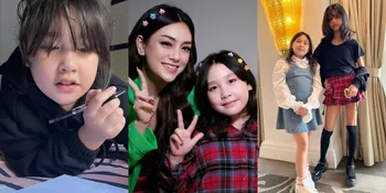 Wajahnya Disebut Mirip Dirly Banget, 8 Potret Eleeya Putri Celine Evangelista yang Hobi Belajar - si Cantik Suka Kembaran Sama Sang Bunda