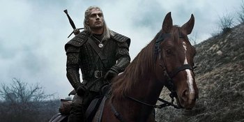 Yuk Intip 7 Potret Henry Cavill Yang Perankan Geralt of Rivia Lagi di Serial The Witcher 2!