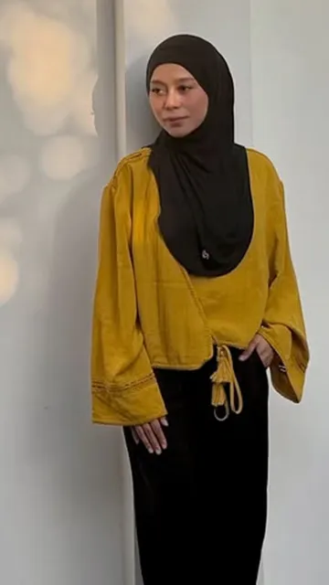 7 Potret Momen Lesti Belanja Furniture untuk Vilanya di Bali, Kaget Tahu Harga Kursi Santai