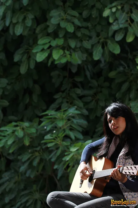 Maudy Ayunda Sumbang Ide Untuk Klip Cinta Datang Terlambat Kapanlagi Com