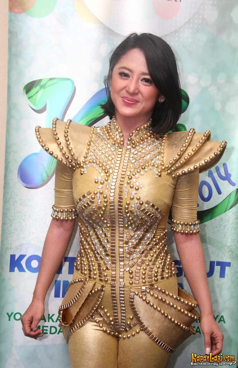 Dewi Perssik ingin dangdut berjaya di kancah Internasional/KapanLagi®