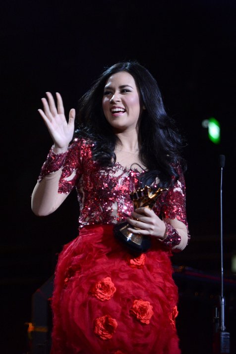 Menang besar di ICAs 2014, Raisa siap menggila lagi?/KapanLagi®