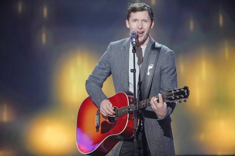 Lewat sebuah video singkat, James Blunt umumkan album terbarunya di tahun ini © Splashnews