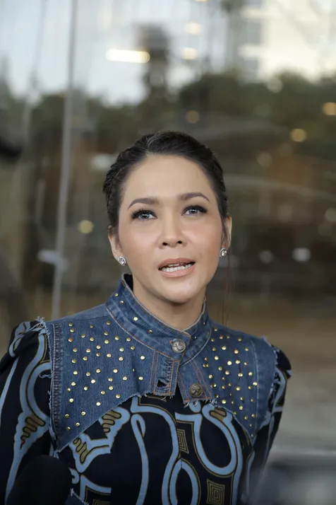 Tak Bisa Menangis