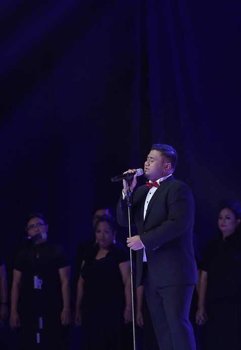 Sebelum berpulang, Mike Mohede sempat rekaman lagu 'Kaulah Segalanya' milik Ruth Sahanaya © KapanLagi.com/Agus Apriyanto