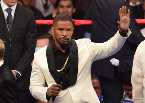 Jamie Foxx Berkolaborasi Dengan Chris Brown @AFP