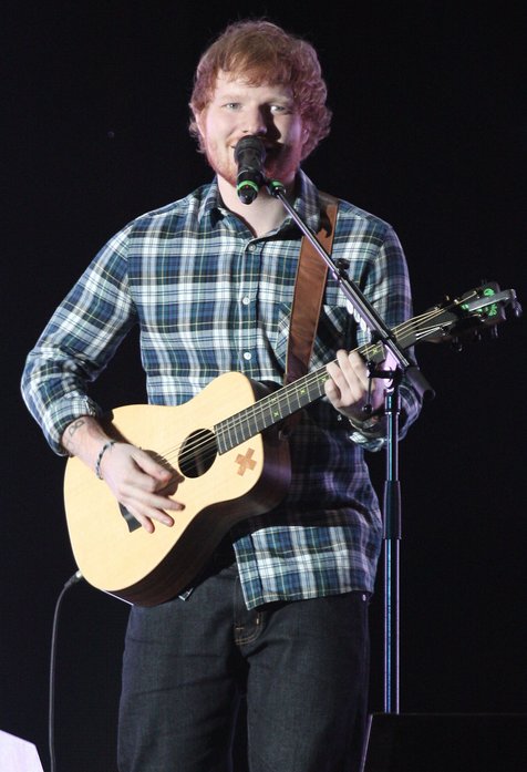 Ed Sheeran akan kembali di Grammy Awards 2017? © FameFlynet