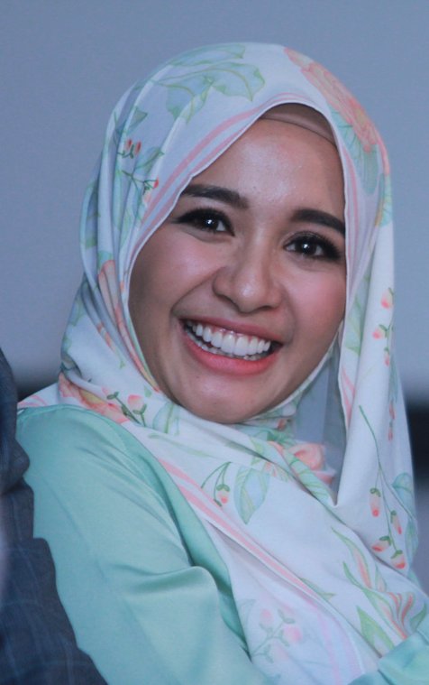 Mantap Pakai Hijab, Ramadhan Bella Tak Mau Keluar Rumah 