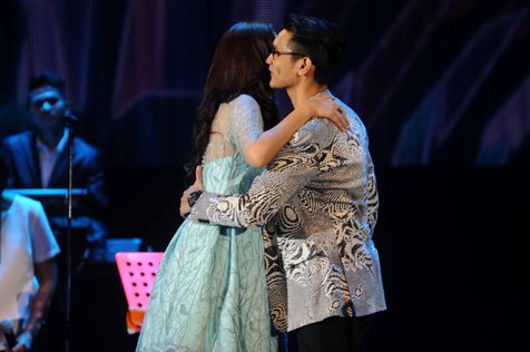 Raisa senang bisa duet bareng Afgan di konsernya © KapanLagi.com®/Bayu Herdianto