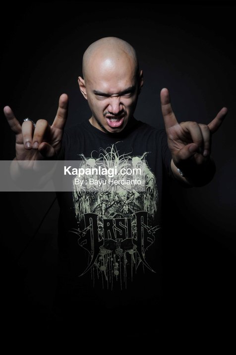 Husein Alatas dianggap penerus Ahmad Albar @foto: © KapanLagi.com/Bayu Herdianto