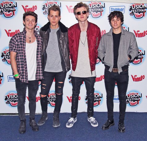 Klip baru The Vamps dibintangi Brooklyn Beckham © Splashnews.com