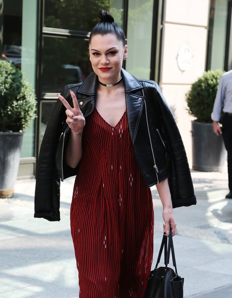 Jessie J hebohkan red carpet Indonesian Choice Awards 2016 © FameFlynet