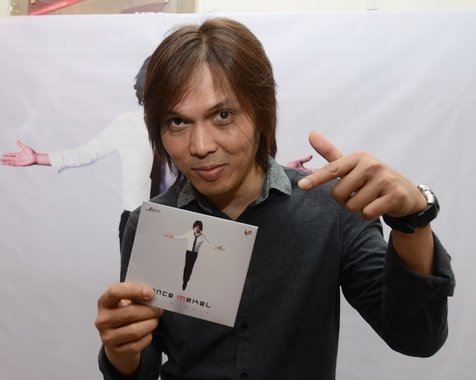 Once Mekel rilis album barunya yang berjudul INTRINSIK © KapanLagi.com®/Bambang E Ros