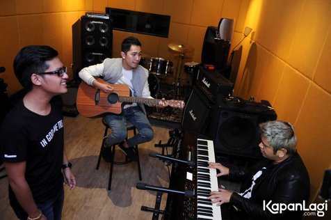 Mengusung lagu kekinian, 3 Composers akan menampilakn visualisasi yang tak jauh beda dengan lagu mereka © KapanLagi.com®/Bayu Herdianto