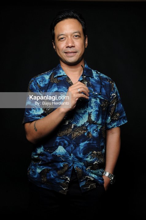 Heru Shaggydog, kembali merilis single terbarunya yang masih bernuansa elektronik, 'Senyawa Alam' © KapanLagi.com/Bayu Herdianto