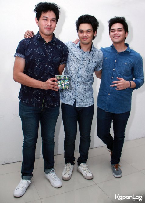 The Overtunes luncurkan album 'SELAMANYA' versi extended © KapanLagi.com®/Muhammad Akrom Sukarya