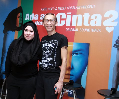 Sukses geser Adele, kini album soundtrack AADC 2 terus saingi album HELLO di chart iTunes Indonesia © KapanLagi.com/MUhammad Akrom Sukarya