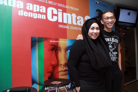 Nggak mau neko-neko, Melly Goeslaw garap soundtrack AADC 2 sesuai seleranya dan adegan AADC 2 © KapanLagi.com/Muhammad Akrom Sukarya