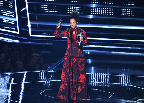 Setiap album Alicia Keys selalu berhasil rajai Billboard Chart Albums pada debut perilisannya © AFP